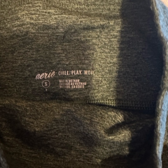 Aerie Wonens Dark Green Leggings - Picture 3 of 3